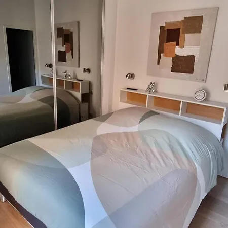 Apartment De Charme Au Coeur De La Vieille