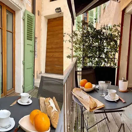 De Charme Au Coeur De La Vieille Apartment Annecy
